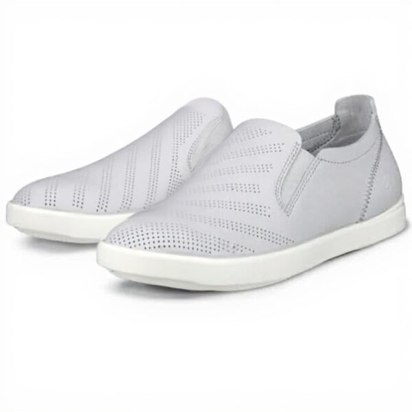 Baskets ECCO Femme Travel W Basket cuir souple confort