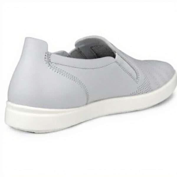 Baskets ECCO Femme Travel W Basket cuir souple confort